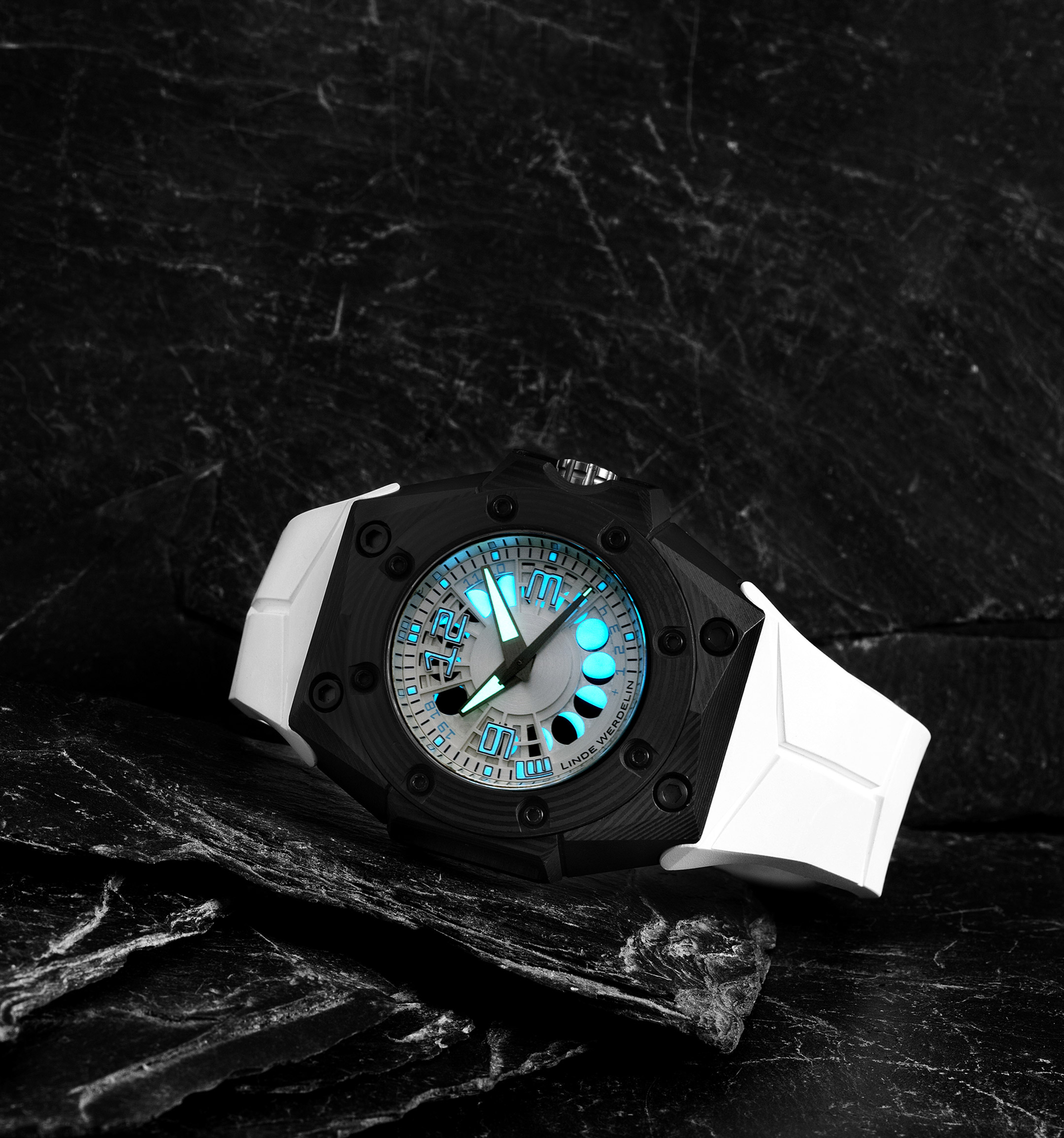 LW oktopus moon gallery 3
