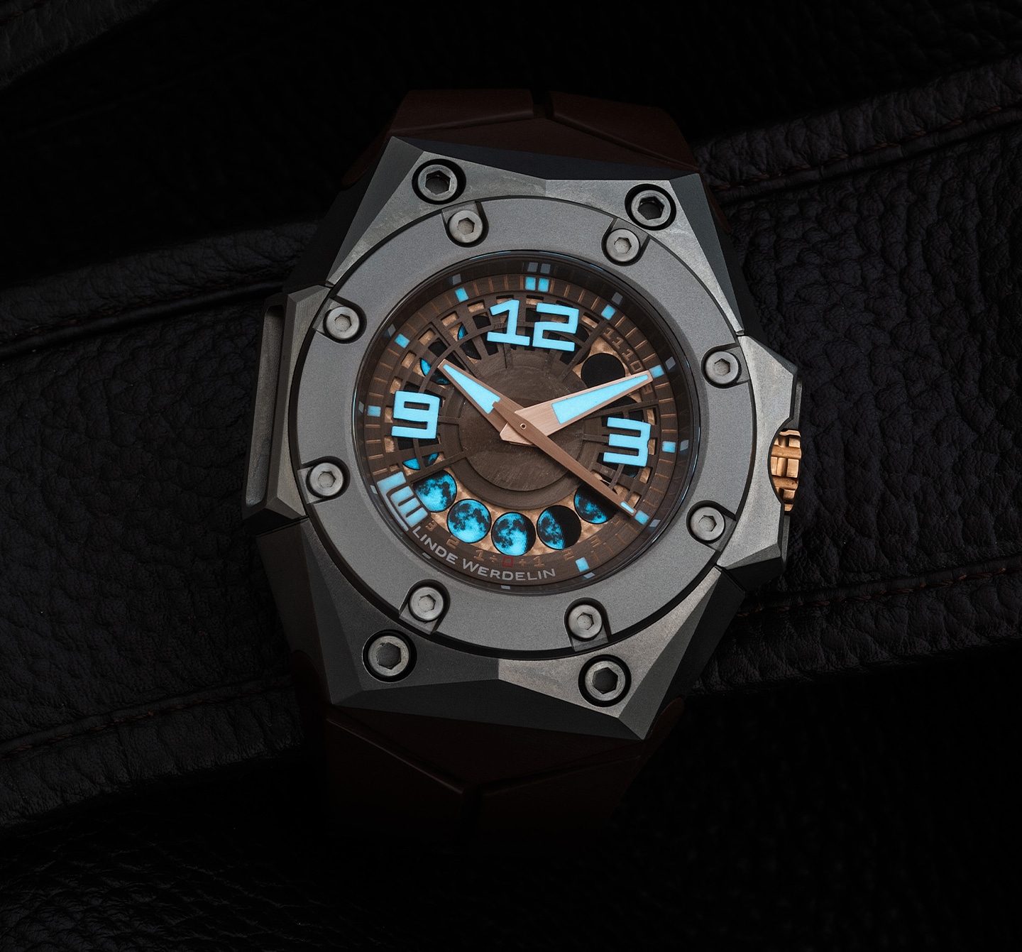 LW Oktopus Moon hero1