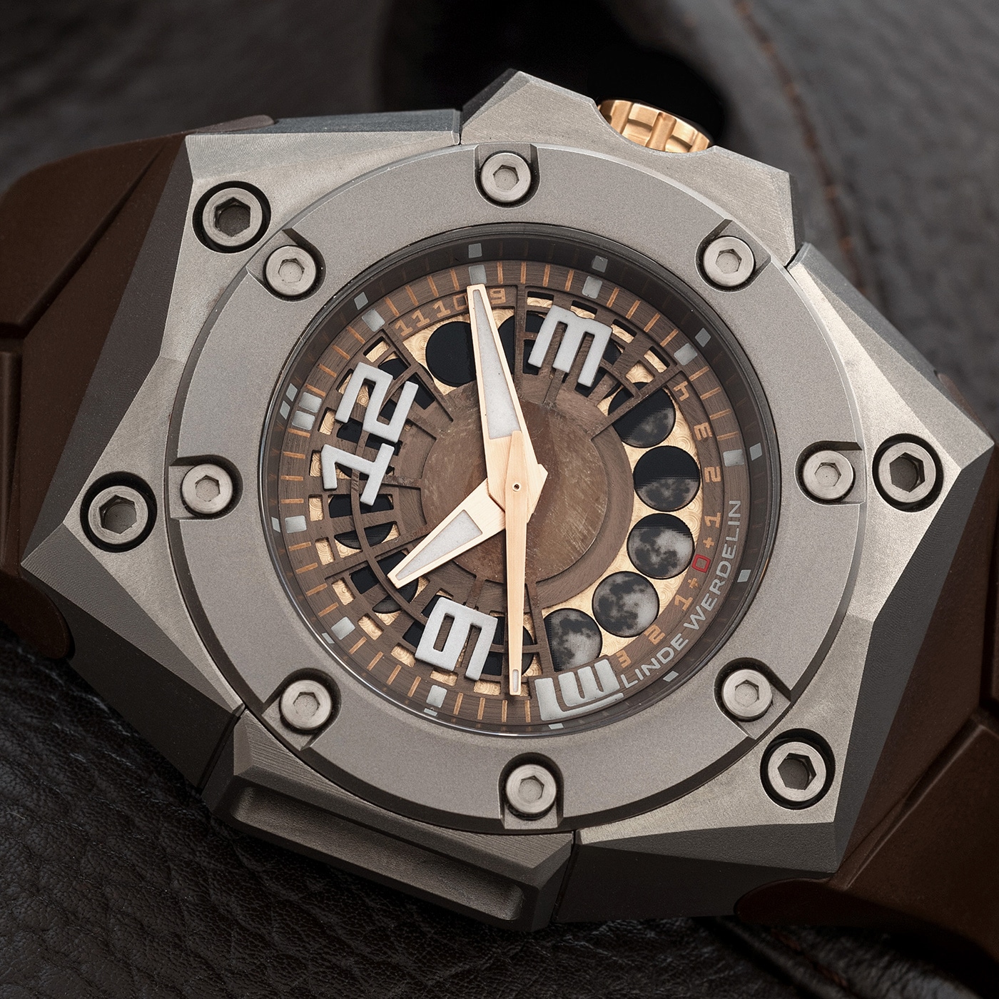 lw oktopus moon specification 3